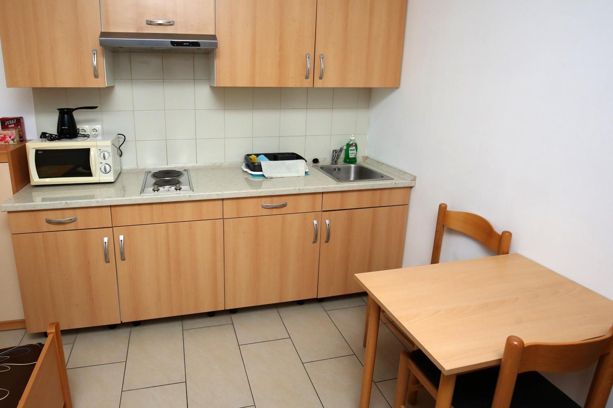 Apartments Furman - Self Check-In Rakek Phòng bức ảnh