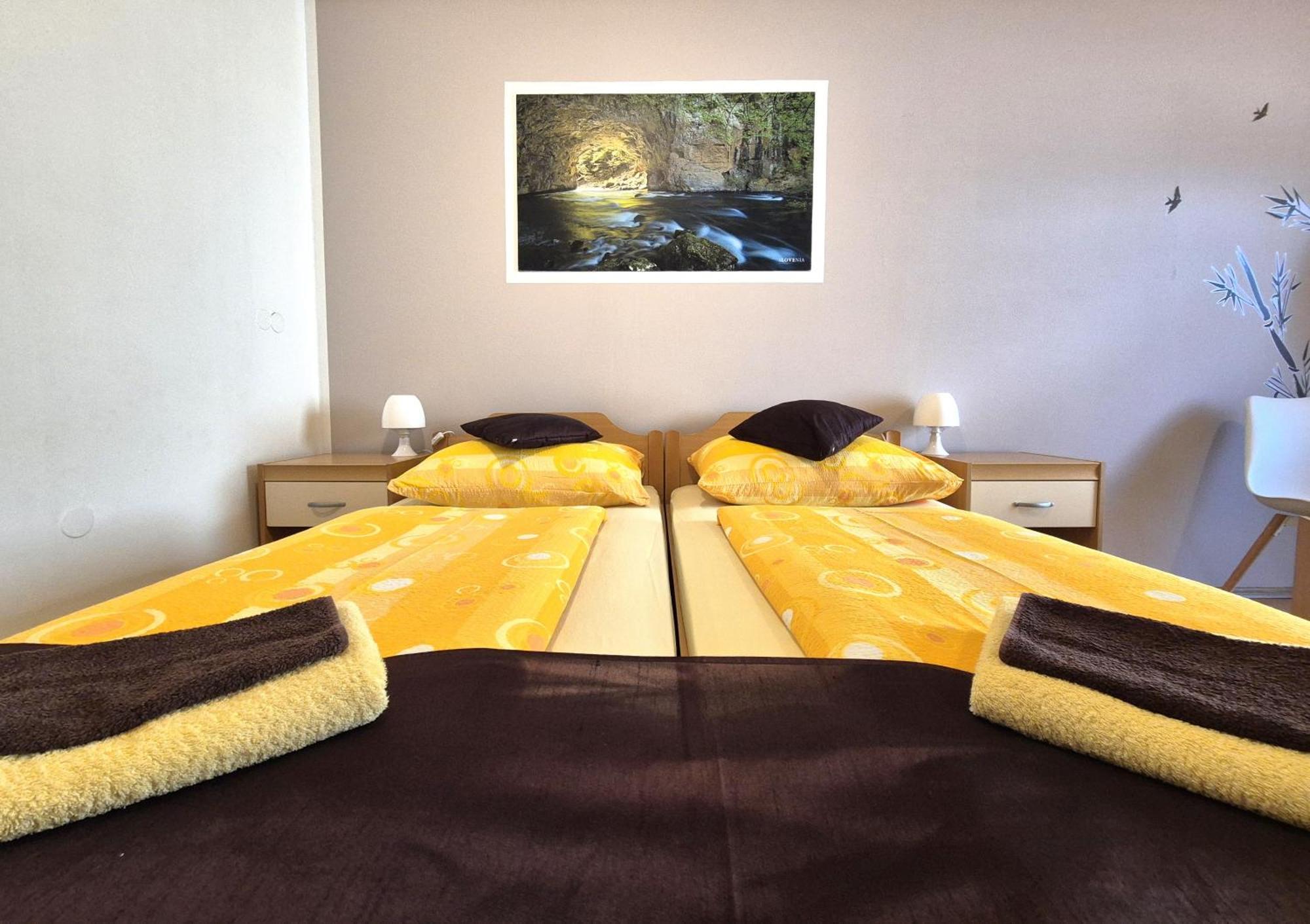 Apartments Furman - Self Check-In Rakek Phòng bức ảnh