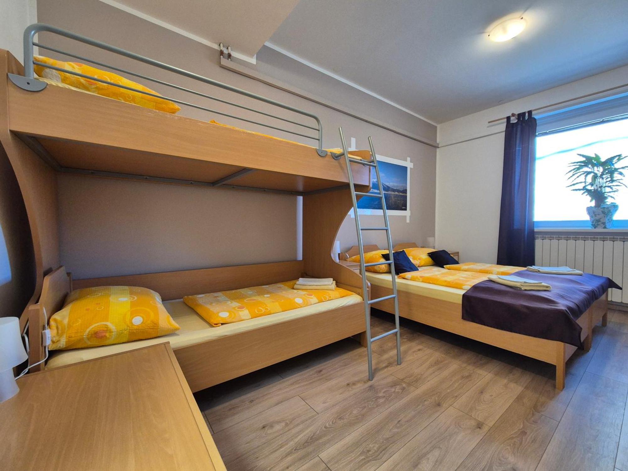 Apartments Furman - Self Check-In Rakek Phòng bức ảnh