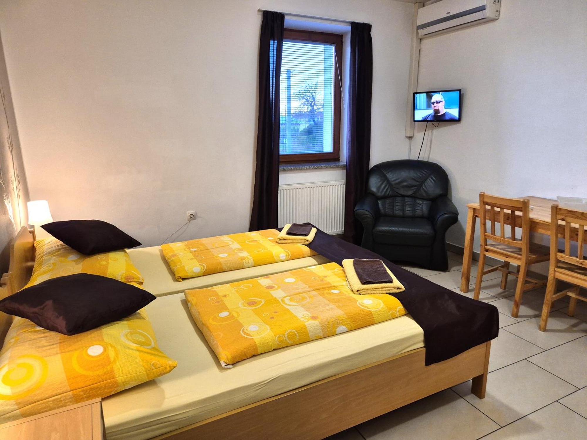 Apartments Furman - Self Check-In Rakek Phòng bức ảnh